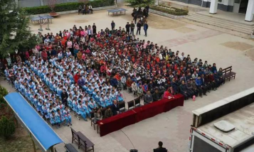 礼县罗坝乡初级中学