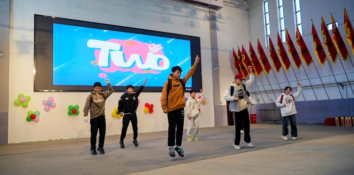 平凉崆峒文武学校