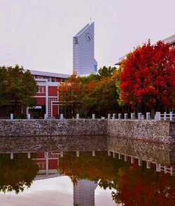 吉林外国语大学