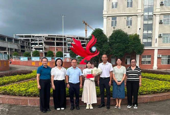 防城港市经贸职业学校