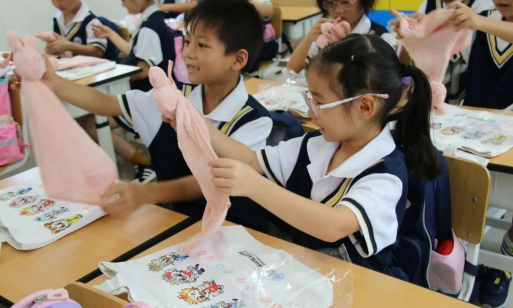 上海市吕巷中学