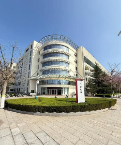 威海市商业学校