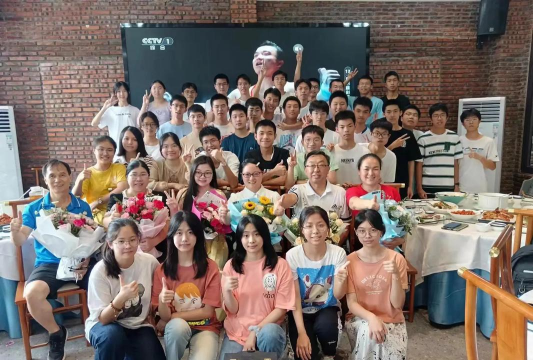 三亚港务局学校