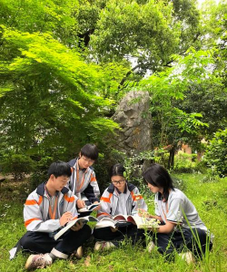 浙江省桐乡市崇福镇留良初级中学