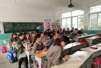 朴席中心校中学部