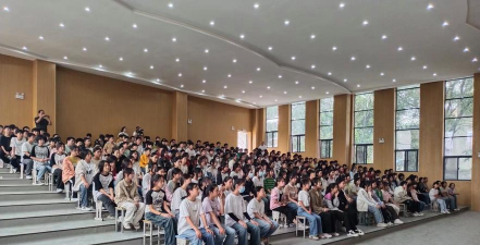 安徽省临泉县白庙中学