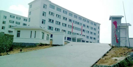 袁州区竹亭中学