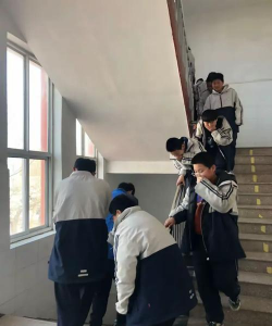 莒县安庄中学