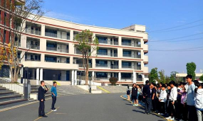 石门桥镇中学
