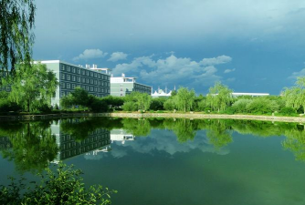 赤峰职业技术学院