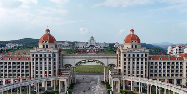 广西外国语学院