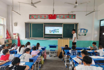 利辛县大李集镇刘楼中学