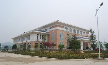 信阳涉外职业技术学院