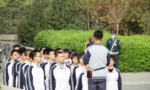 鸿桥中学