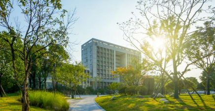 湖北建筑学校
