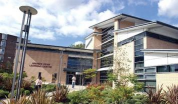 利兹三一大学学院