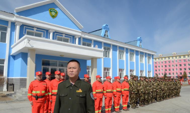 绰尔林业局中学
