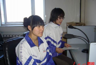 海伦市第七中学