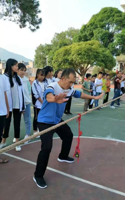 宾阳县思陇中学