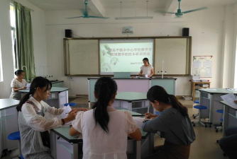 横县平朗乡初级中学