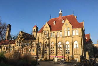曼彻斯特学院