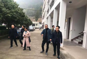 天台雷峰中学