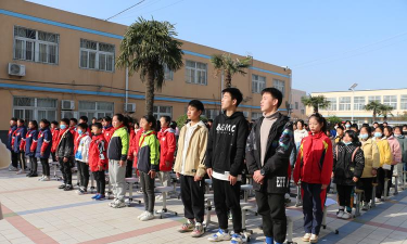阜阳市颍东区新华办中心学校