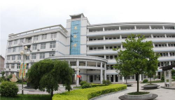 常州市武进区鸣凰中学