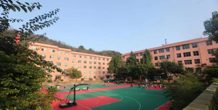黔西南州汽车技工学校