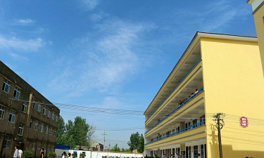 扶沟县柴岗乡第二初级中学户外活动场地