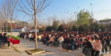 西华县大王庄乡中学户外活动场地