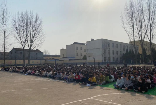 商水县黄寨镇第一初级中学户外活动场地