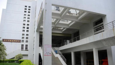 揭阳揭东区现代职校户外活动场地