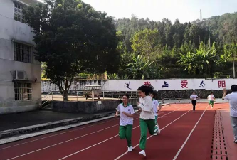 韶关市武江区江湾中学户外活动场地