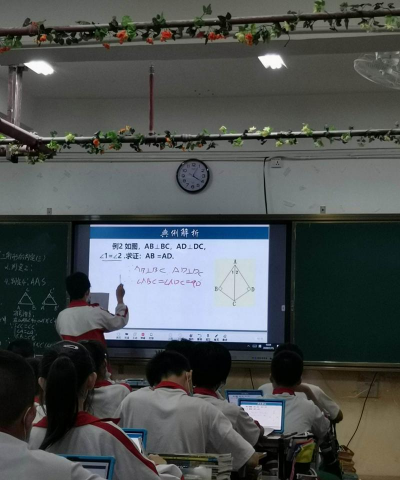 常德市诗淇双语学校户外活动场地
