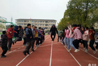 中河口镇中学
