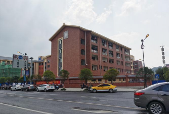 安乡县城关镇城南中学户外活动场地