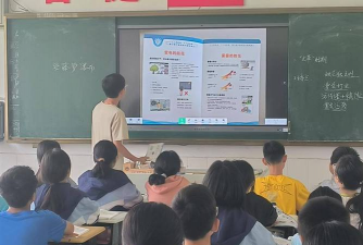 澧县洞市乡中学户外活动场地