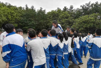 广州市白云区江高镇第二初级中学户外活动场地