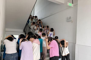 马桥镇中心学校户外活动场地