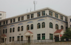 襄阳区六中户外活动场地