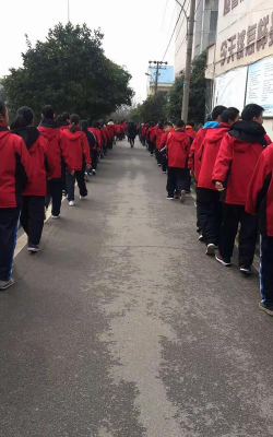 广兴洲镇中学户外活动场地