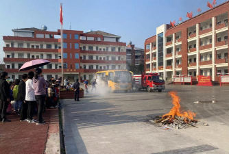 洪湖市翰林中学户外活动场地