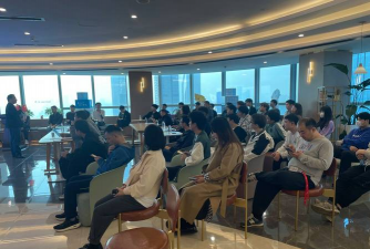开福区长沙市第三十二中学户外活动场地