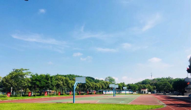 长沙市浏阳市永安镇坪头山初级中学户外活动场地
