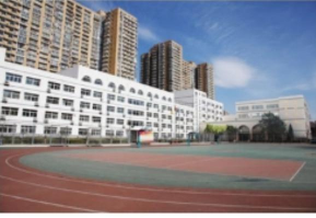 北京市第四中学广外校区户外活动场地
