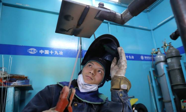 攀枝花技师学院户外活动场地
