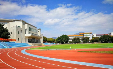 福建电力职业技术学院户外活动场地