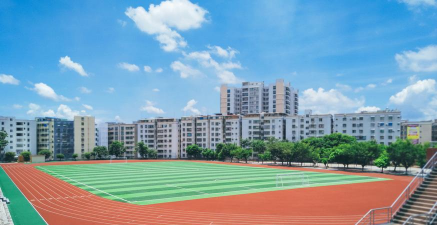 秦皇岛水运卫生学校户外活动场地