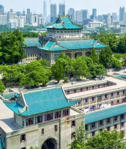 武汉大学户外活动场地